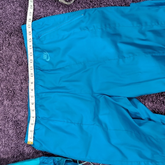 Vintage Nike International Track suit - Picture 13 of 13